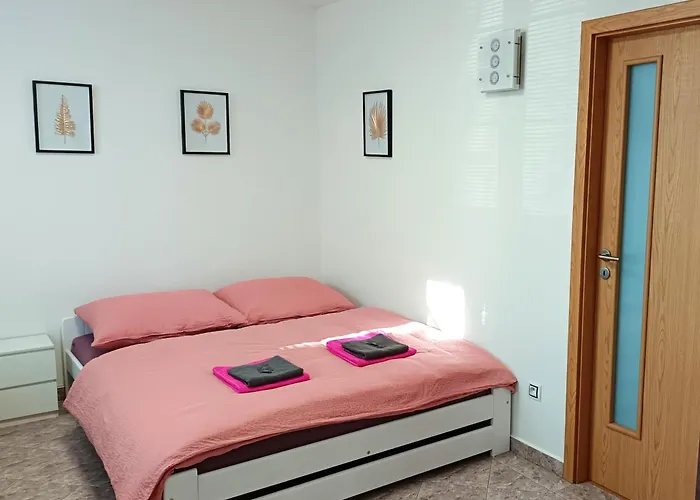 Kristyna Appartement *